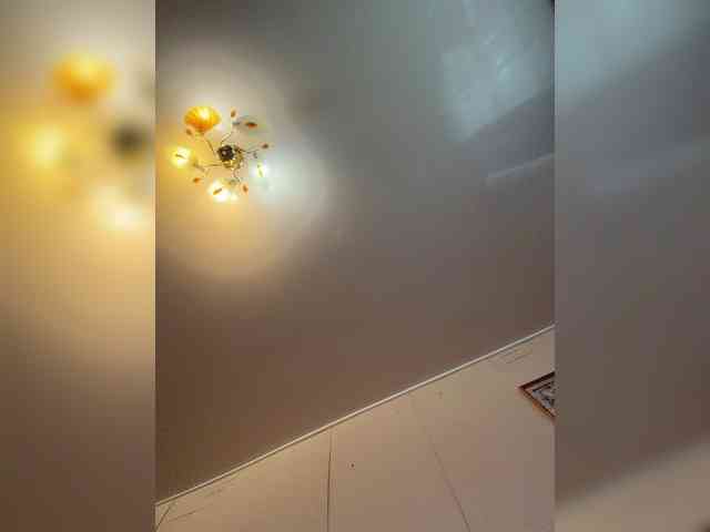 MilfaSguirt webcam