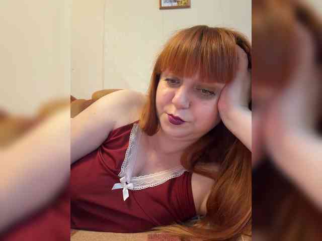 MilfaSguirt webcam