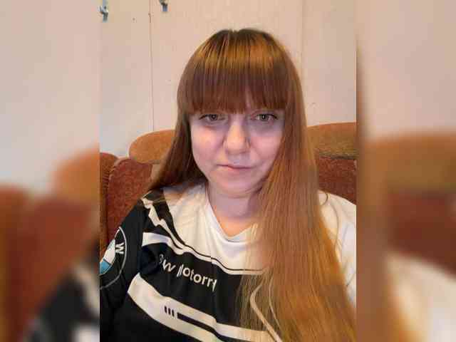 MilfaSguirt webcam
