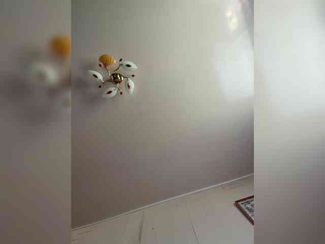 MilfaSguirt webcam