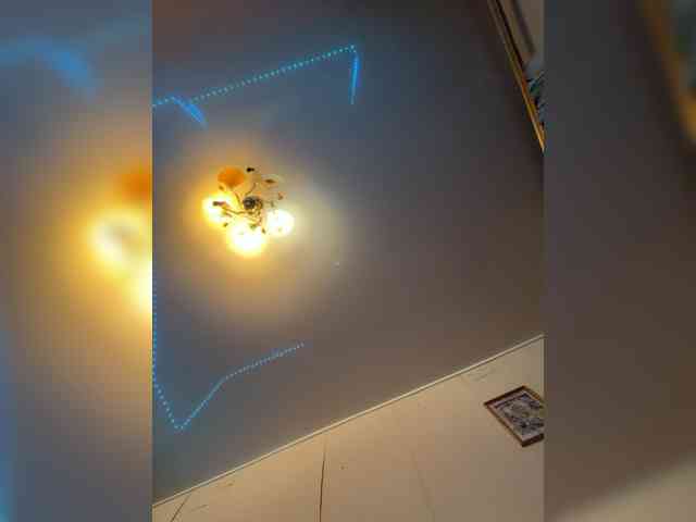 MilfaSguirt webcam