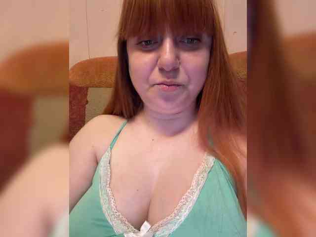 MilfaSguirt webcam