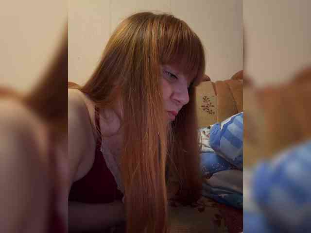 MilfaSguirt webcam