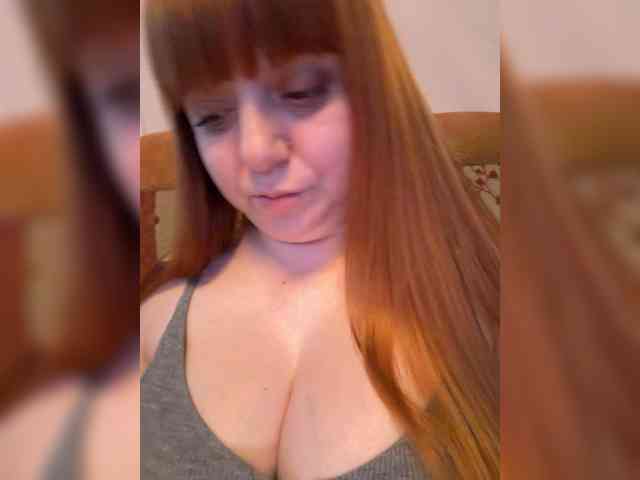 MilfaSguirt webcam