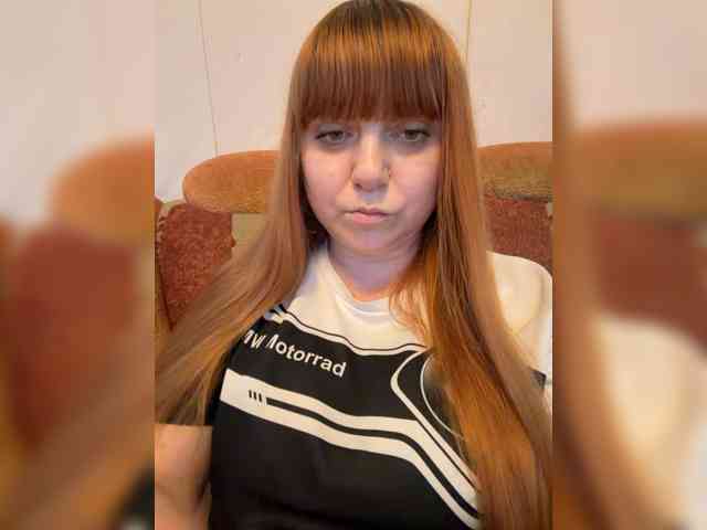 MilfaSguirt webcam