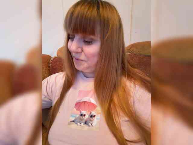 MilfaSguirt webcam