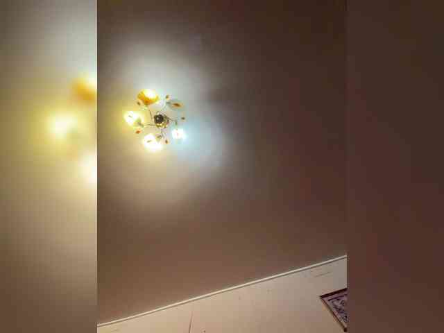MilfaSguirt webcam