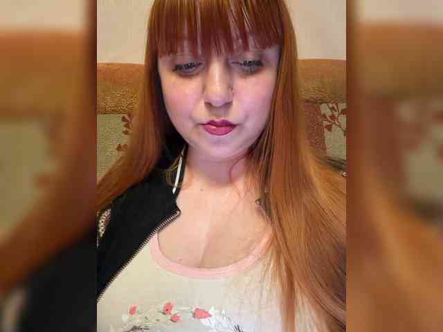 MilfaSguirt webcam