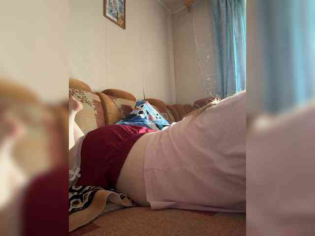 MilfaSguirt webcam
