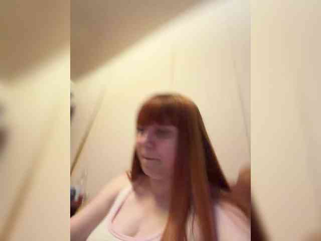 MilfaSguirt webcam