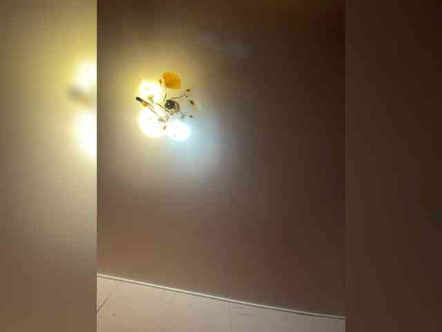 MilfaSguirt webcam
