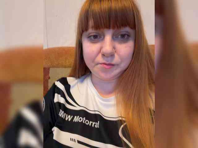 MilfaSguirt webcam