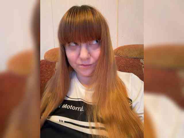 MilfaSguirt webcam