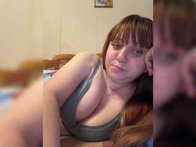 MilfaSguirt webcam