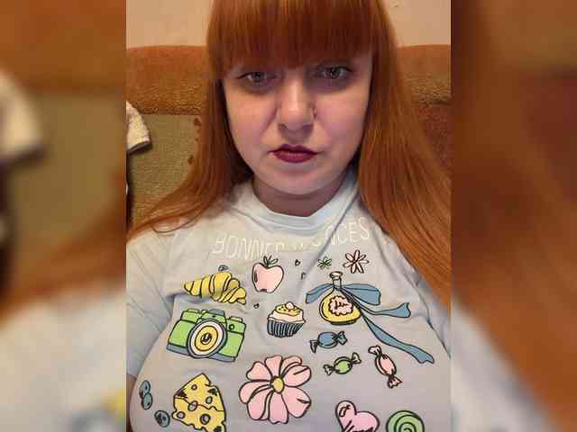 MilfaSguirt webcam