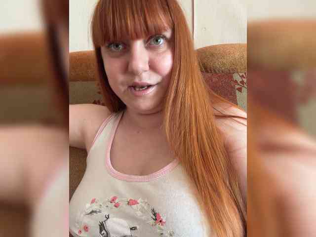 MilfaSguirt webcam