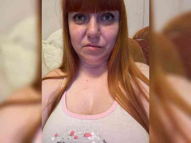 MilfaSguirt webcam