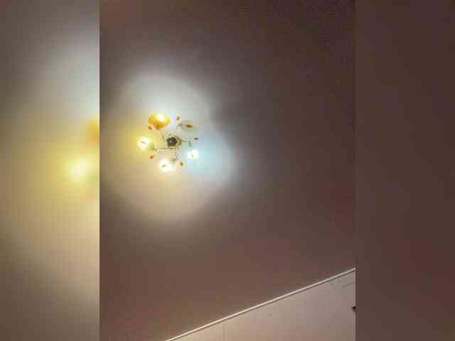 MilfaSguirt webcam
