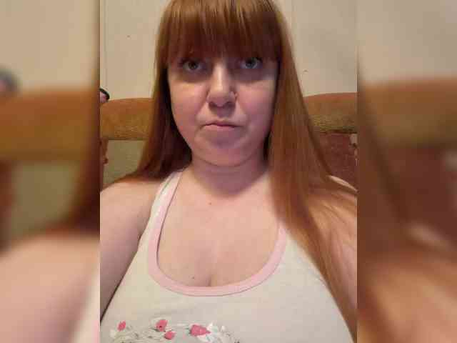 MilfaSguirt webcam