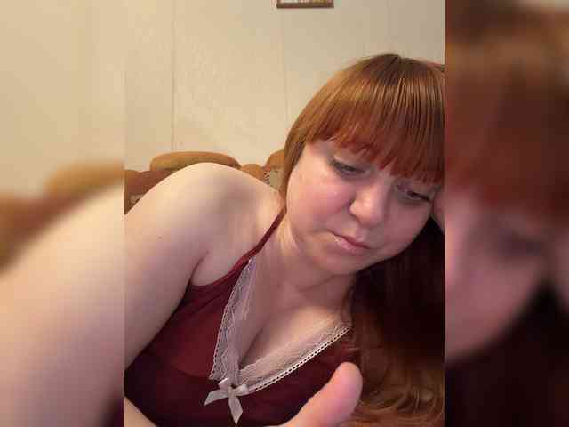 MilfaSguirt webcam