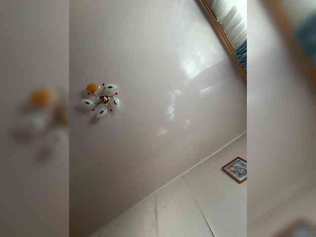 MilfaSguirt webcam