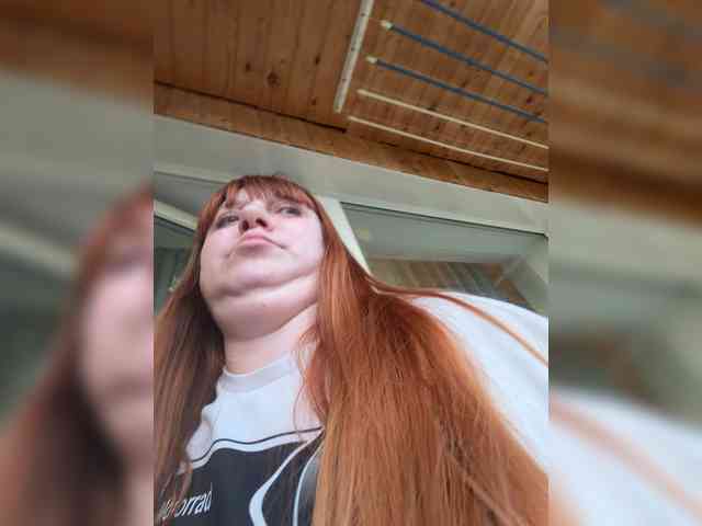 MilfaSguirt webcam