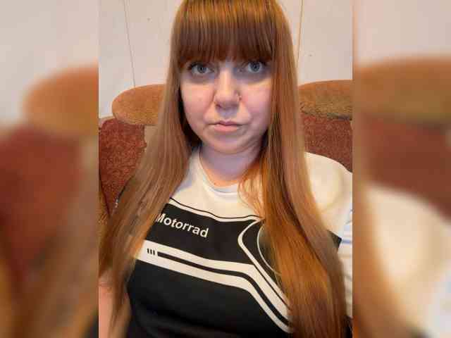 MilfaSguirt webcam