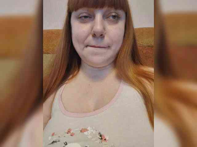 MilfaSguirt webcam