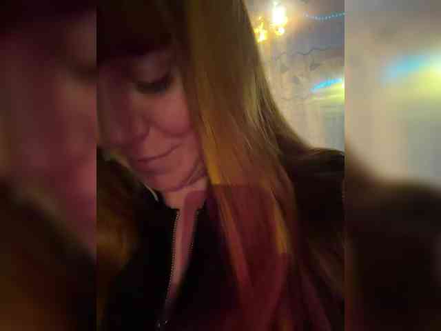 MilfaSguirt webcam