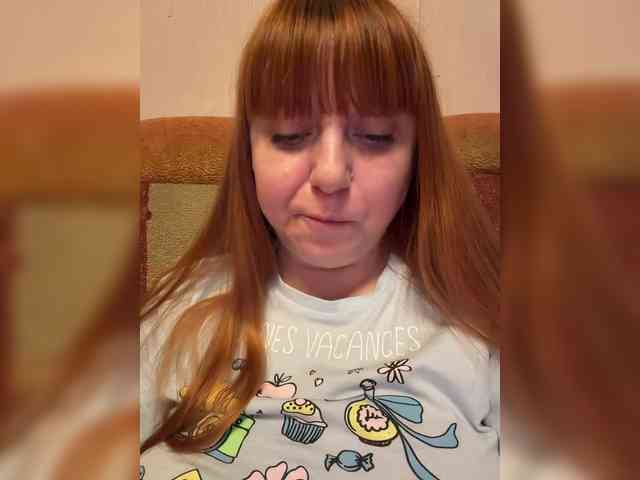 MilfaSguirt webcam