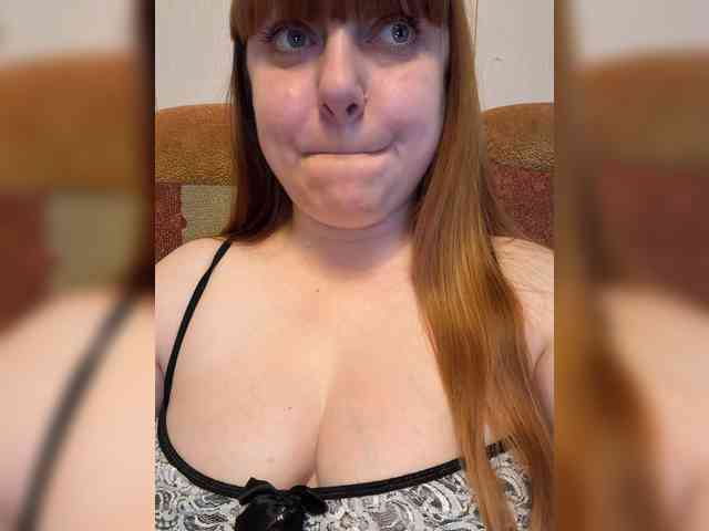 MilfaSguirt webcam