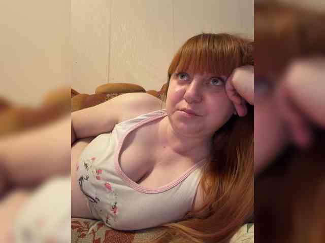 MilfaSguirt webcam