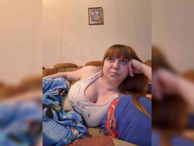 MilfaSguirt webcam