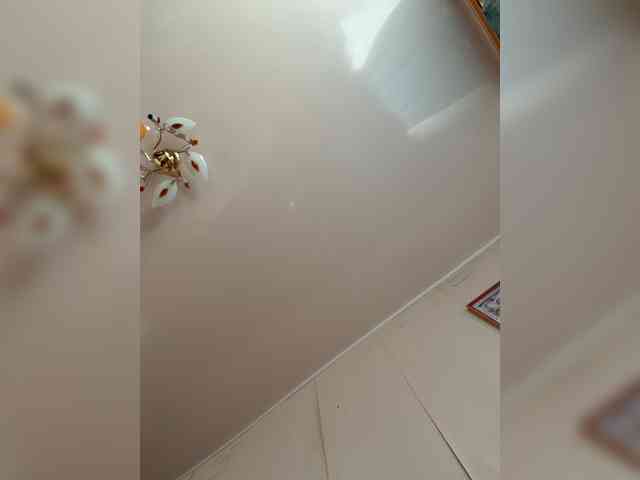 MilfaSguirt webcam