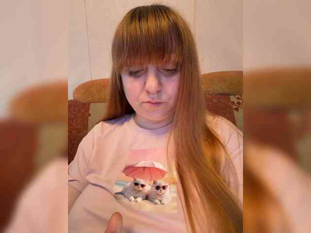 MilfaSguirt webcam