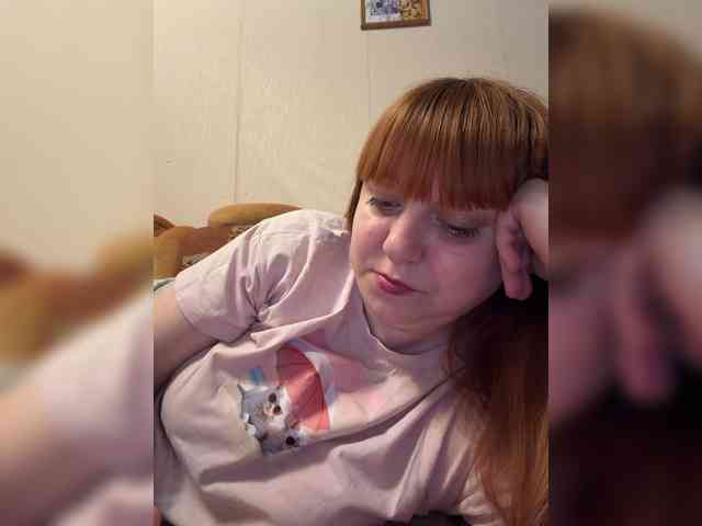 MilfaSguirt webcam