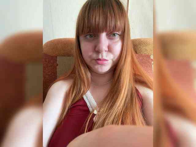 MilfaSguirt webcam
