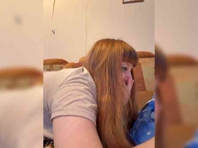 MilfaSguirt webcam