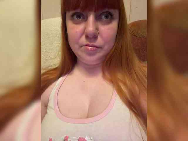 MilfaSguirt webcam