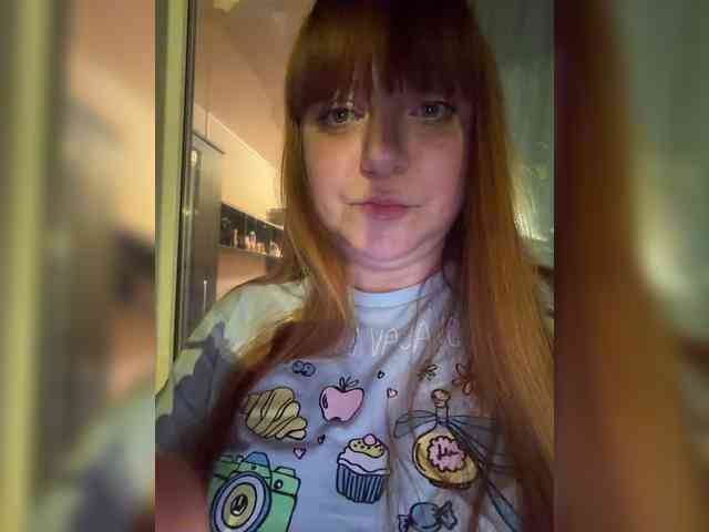 MilfaSguirt webcam