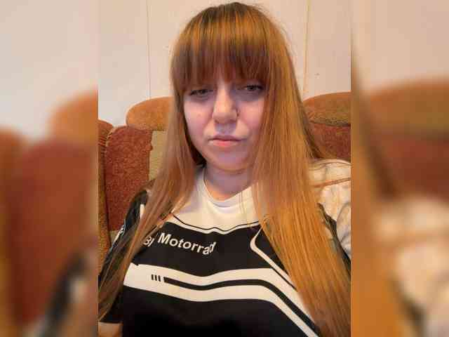MilfaSguirt webcam