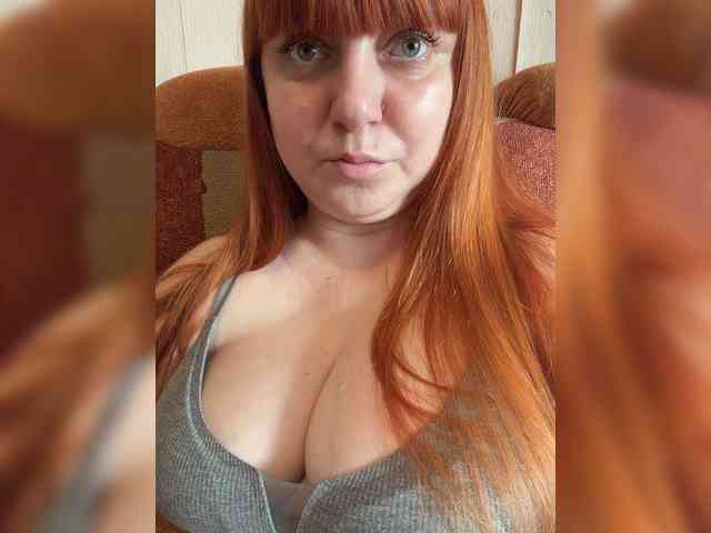 MilfaSguirt webcam