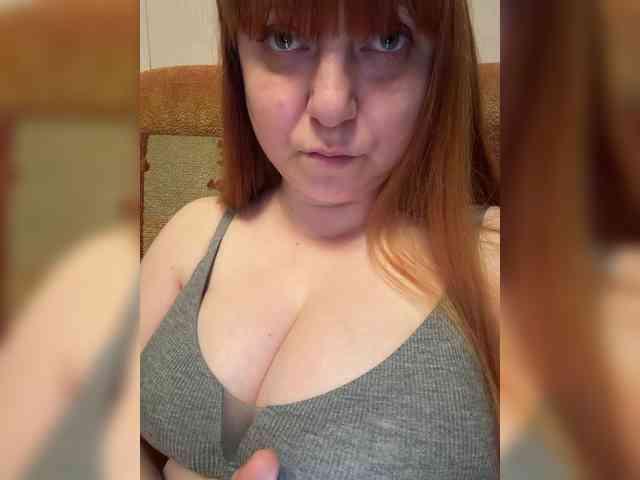 MilfaSguirt webcam