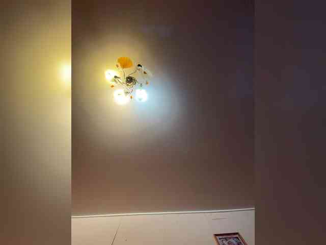 MilfaSguirt webcam