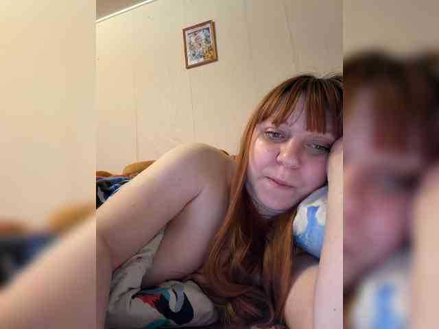 MilfaSguirt webcam