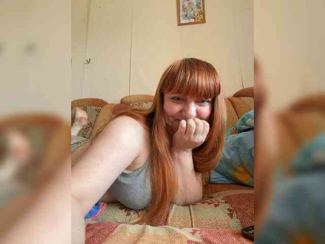 MilfaSguirt webcam