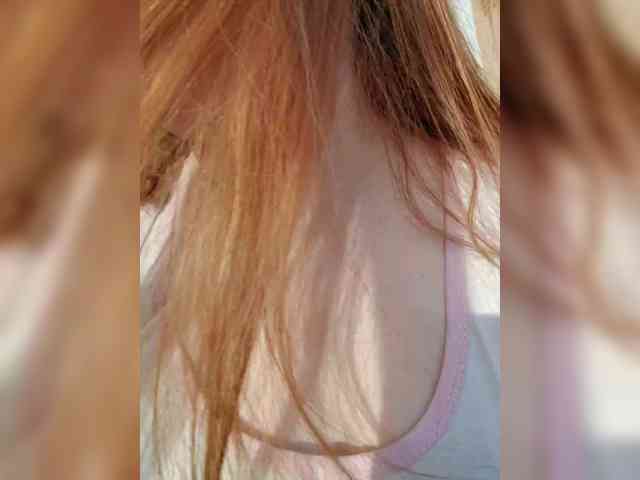 MilfaSguirt webcam