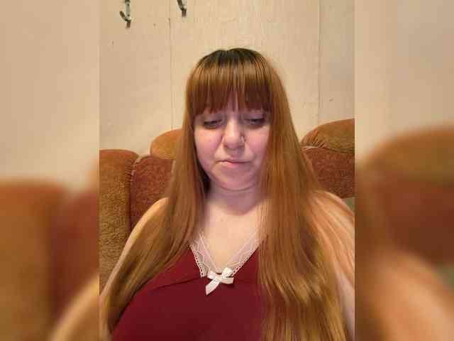 MilfaSguirt webcam