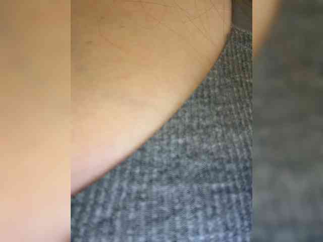 MilfaSguirt webcam