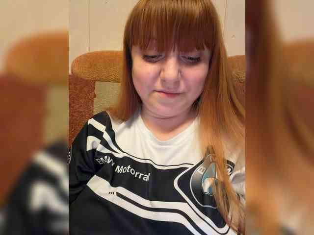 MilfaSguirt webcam